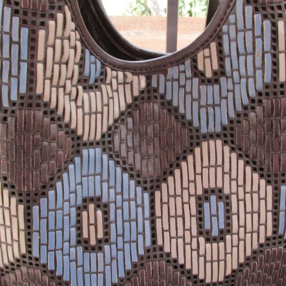 NWT-Lockheart Honeycomb Elle Bag - Picture 3 of 10